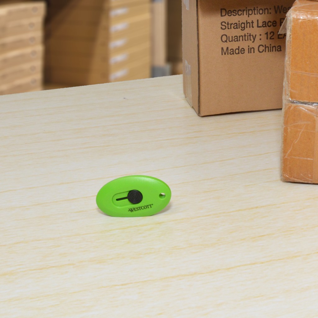 Westcott Compact Retractable Ceramic Box Opener