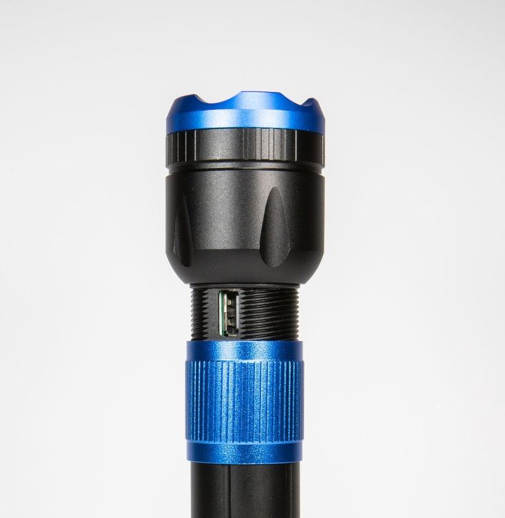 3400 Lumen HD USB Rechargeable Flashlight with Powerbank - Blue
